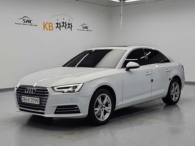 아우디 A4 (A4 (B9/8W. 16년~현재)) 30 TDI