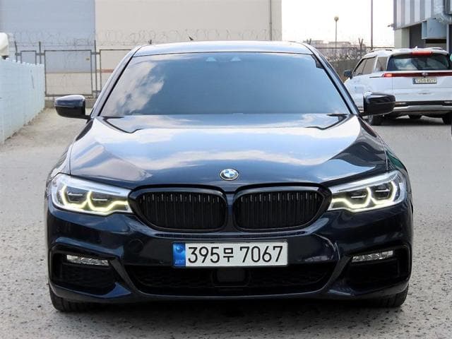BMW 5시리즈 (5시리즈 (G30. 17년~23년)) 520d xDrive