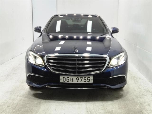 벤츠 E 클래스 (E 클래스 (W213. 16년~23년)) E220 d