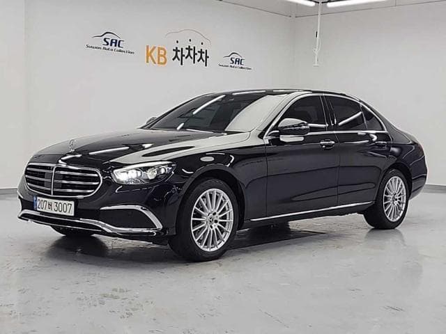 벤츠 E 클래스 (E 클래스 (W213. 16년~23년)) E220 d 4Matic
