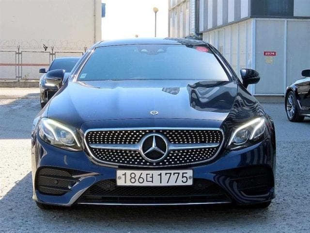 벤츠 E 클래스 (E 클래스 (W213. 16년~23년)) E220 d Coupe