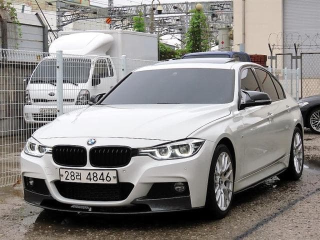 BMW 3시리즈 (3시리즈 (F30. 12년~18년)) 320d 세단