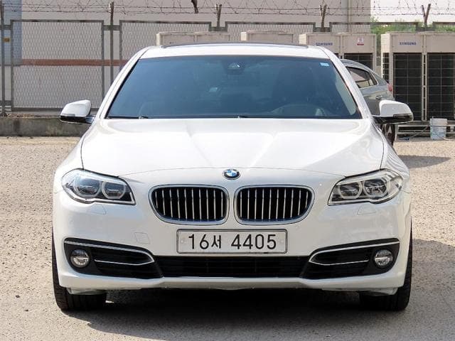 BMW 5시리즈 (5시리즈 (F10. 10년~17년)) 520d xDrive