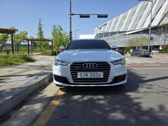 아우디 A6 (A6 (C7/4G. 11년~19년)) 40 TDI 콰트로