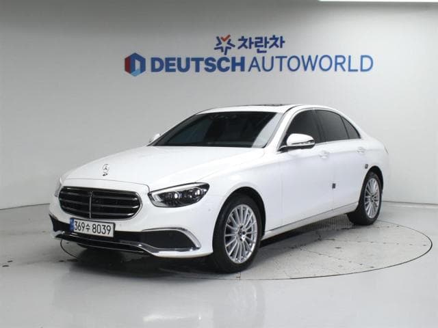 벤츠 E 클래스 (E 클래스 (W213. 16년~23년)) E220 d 4Matic