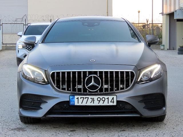 벤츠 E 클래스 (E 클래스 (W213. 16년~23년)) E220 d Coupe