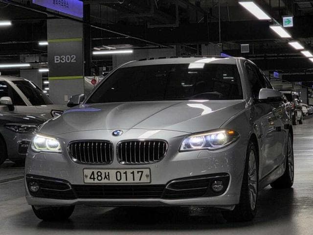 BMW 5시리즈 (5시리즈 (F10. 10년~17년)) 520d xDrive