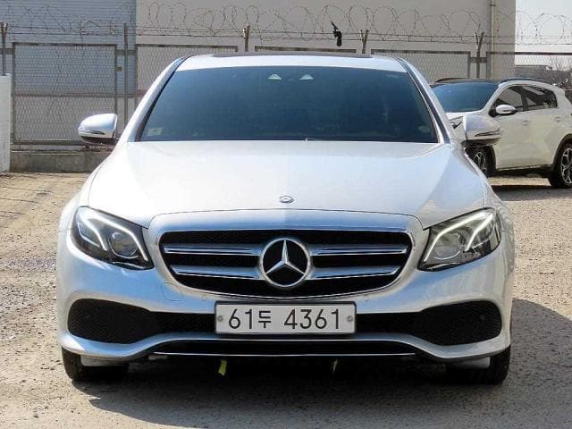 벤츠 E 클래스 (E 클래스 (W213. 16년~23년)) E220 d