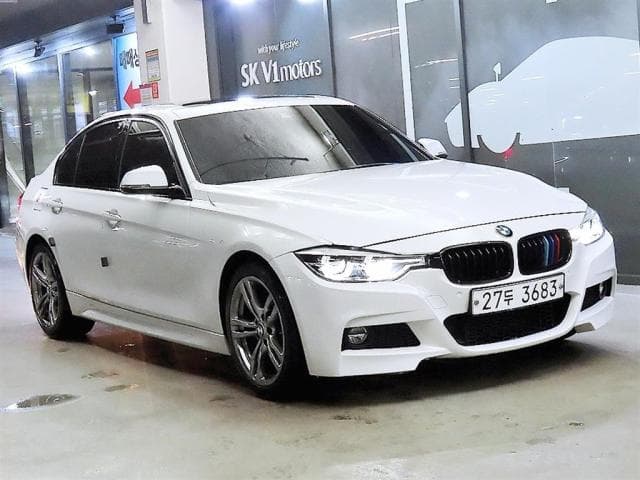 BMW 3시리즈 (3시리즈 (F30. 12년~18년)) 320d 세단