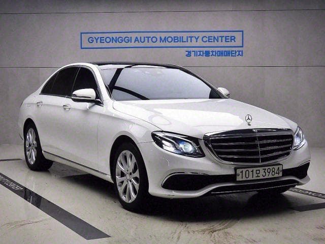 벤츠 E 클래스 (E 클래스 (W213. 16년~23년)) E220 d