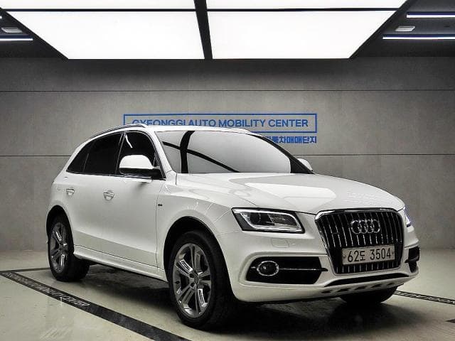 아우디 Q5 (Q5 (8R. 08년~17년)) 4 5 TDI 콰트로