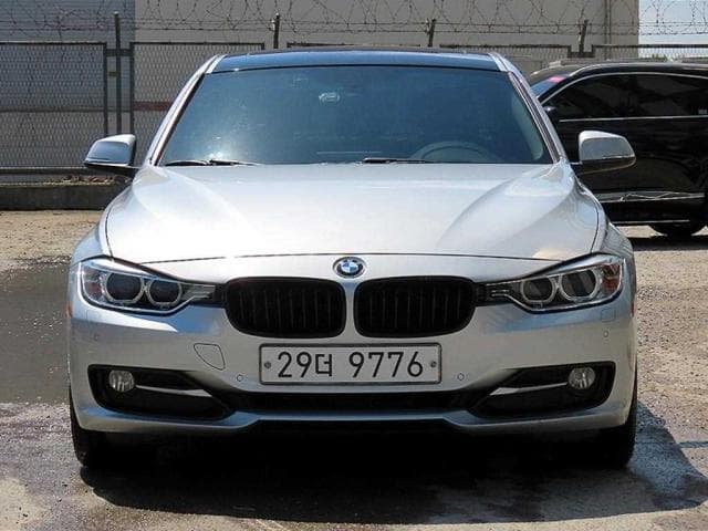 BMW 3시리즈 (3시리즈 (F30. 12년~18년)) 320d 세단