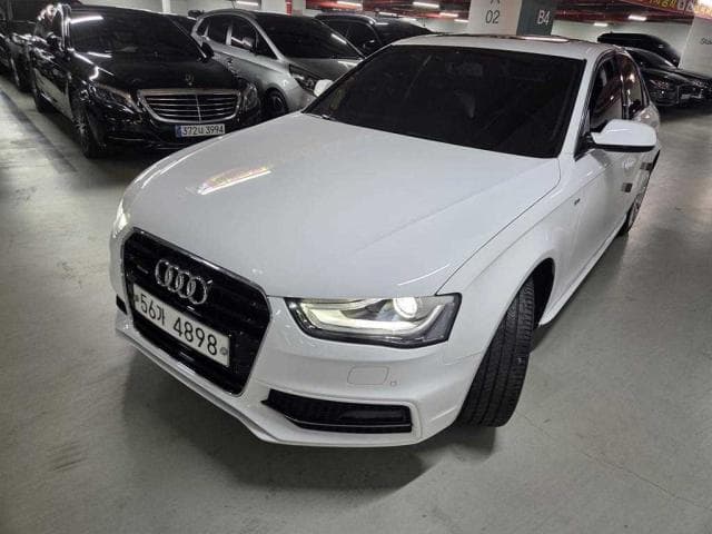 아우디 A4 (A4 (B8/8K. 09년~16년)) 35 TDI 콰트로