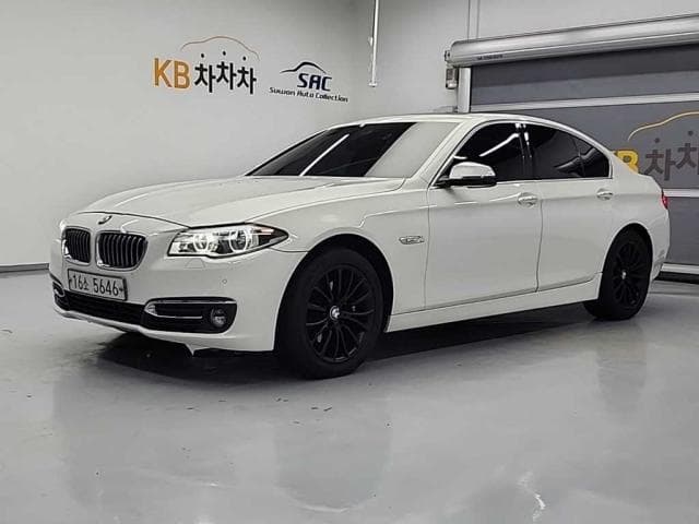 BMW 5시리즈 (5시리즈 (F10. 10년~17년)) 520d xDrive