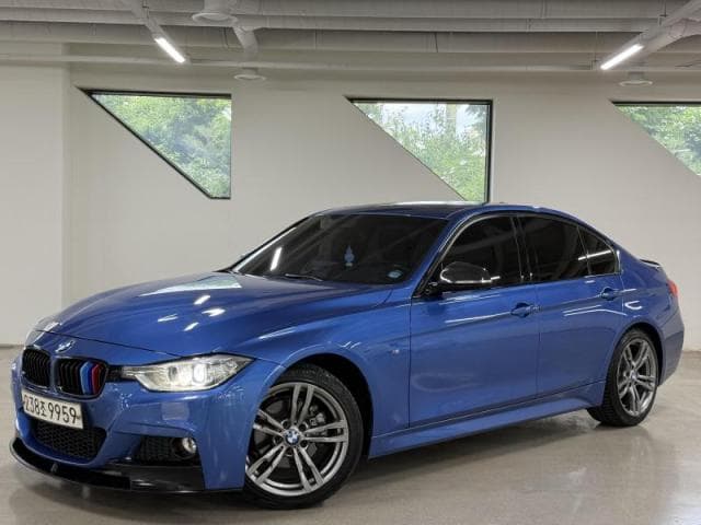 BMW 3시리즈 (3시리즈 (F30. 12년~18년)) 320d 세단