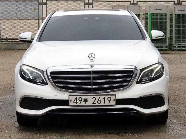 벤츠 E 클래스 (E 클래스 (W213. 16년~23년)) E220 d 4Matic