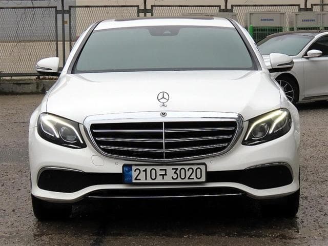 벤츠 E 클래스 (E 클래스 (W213. 16년~23년)) E220 d