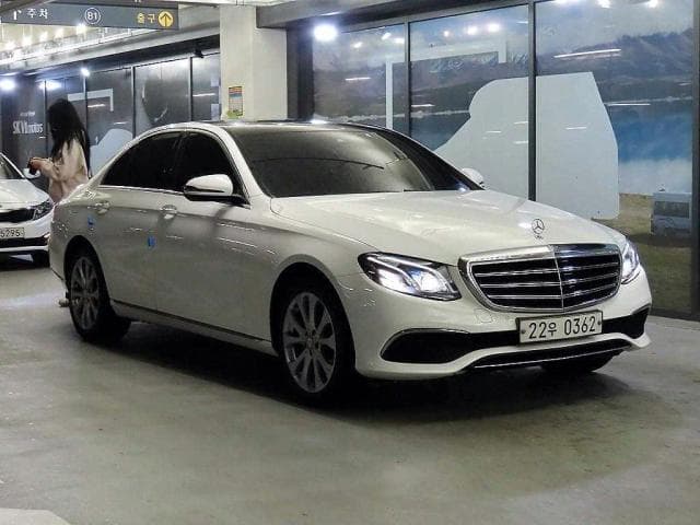 벤츠 E 클래스 (E 클래스 (W213. 16년~23년)) E220 d