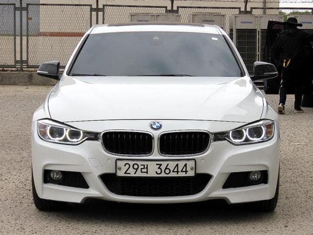 BMW 3시리즈 (3시리즈 (F30. 12년~18년)) 320d 세단