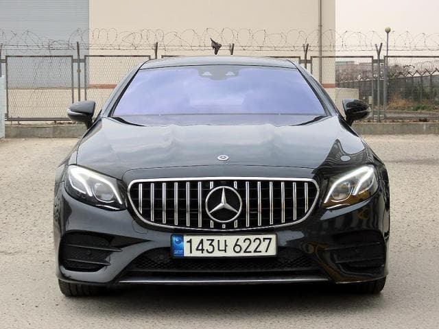 벤츠 E 클래스 (E 클래스 (W213. 16년~23년)) E220 d Coupe