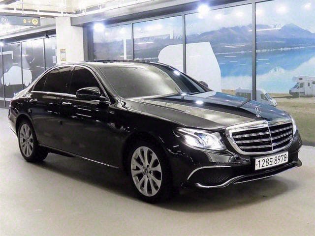 벤츠 E 클래스 (E 클래스 (W213. 16년~23년)) E220 d 4Matic
