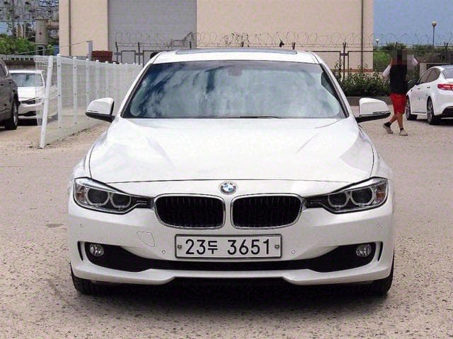 BMW 3시리즈 (3시리즈 (F30. 12년~18년)) 320d 세단