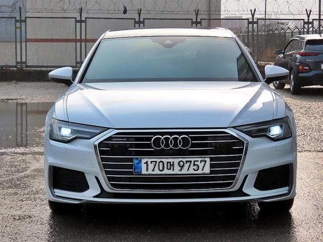 아우디 A6 (A6 (C8/4A. 19.10~25년)) 40 TDI (MHEV) 콰트로