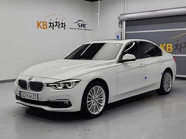 BMW 3시리즈 (3시리즈 (F30. 12년~18년)) 320d 세단