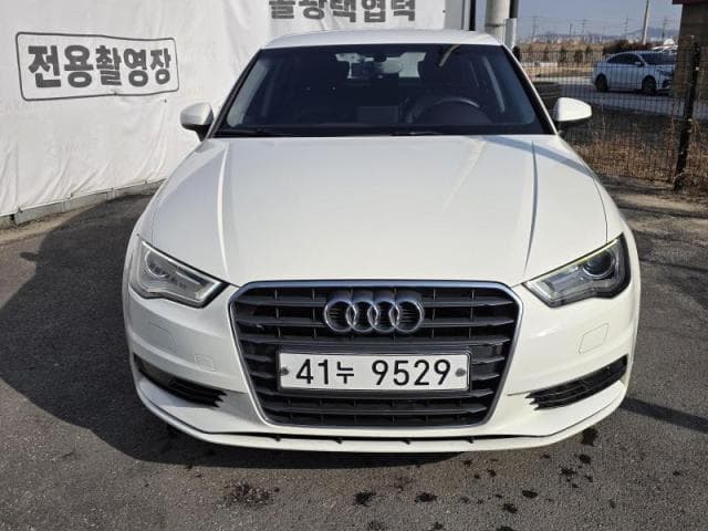 아우디 A3 (A3 (8V. 12년~20년)) 2.0 TDI