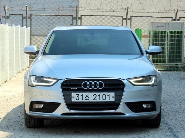 아우디 A4 (A4 (B8/8K. 09년~16년)) 2.0 TDI 콰트로